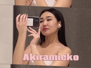 Akiramieko