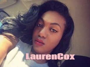 Lauren_Cox